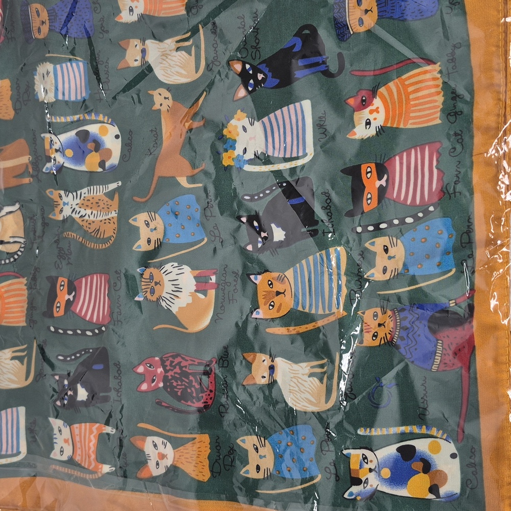 Cat Colorful Print Scarf (Green) - Picture 6 of 13
